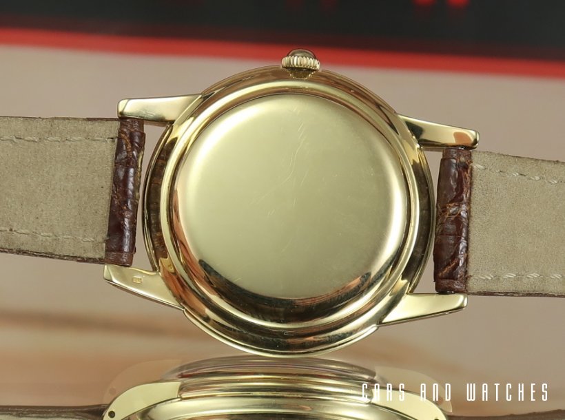 Patek Philippe Calatrava Yellow Gold Calatrava Watch Ref. 3445 Retailed by  Gubelin | Watch Rapport