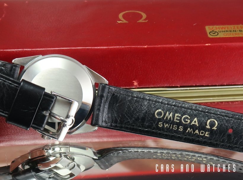 NEW NOS Omega Calatrava 2910 from the early 60's